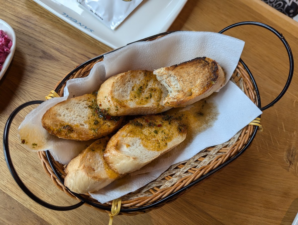 Sandal Fisch Grill Haus-6